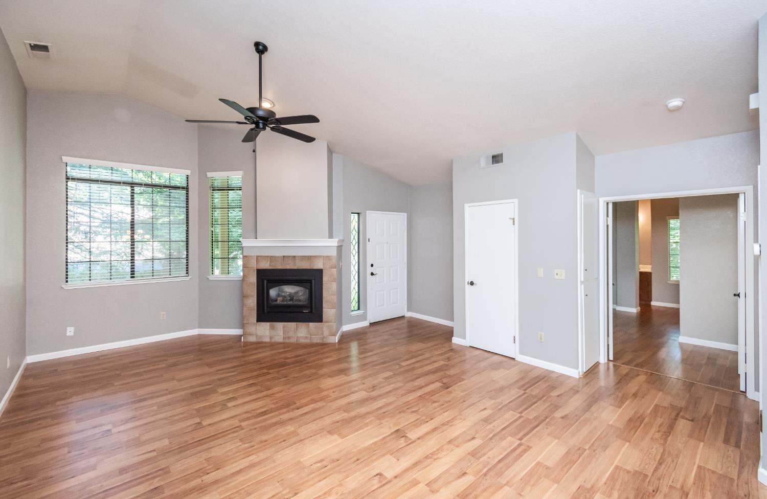 8443 Creekridge Circle