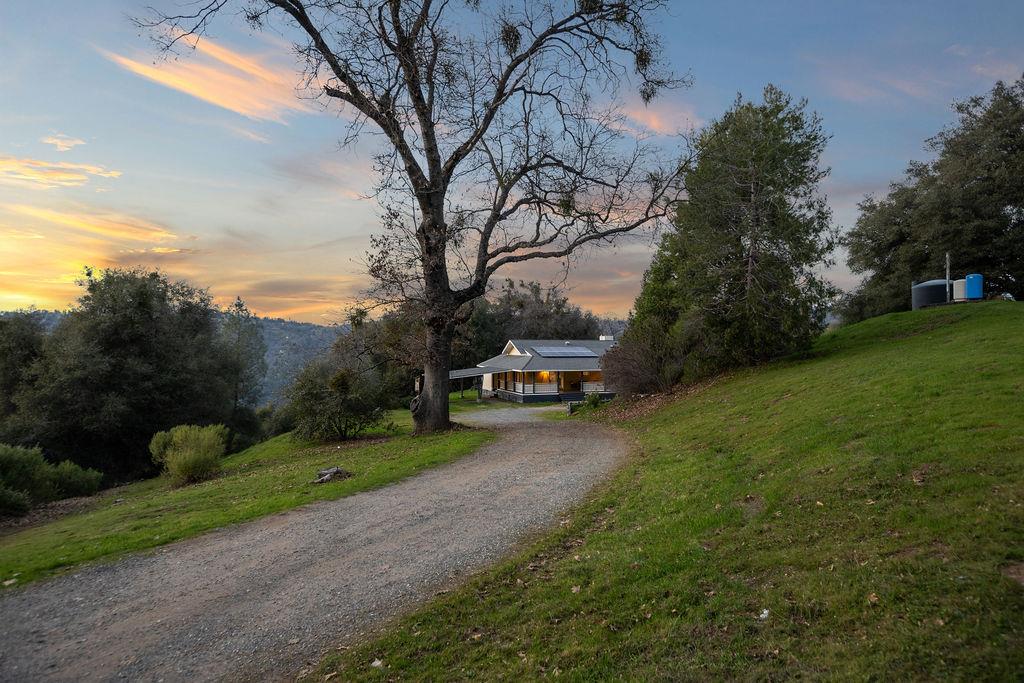3861 High View Drive
