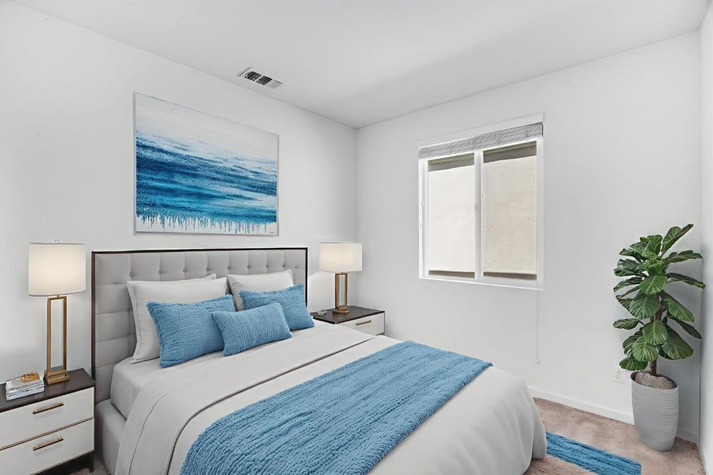 Photo of 2516 John Glenn Way, Sacramento, CA 95834 (MLS # 226032306)