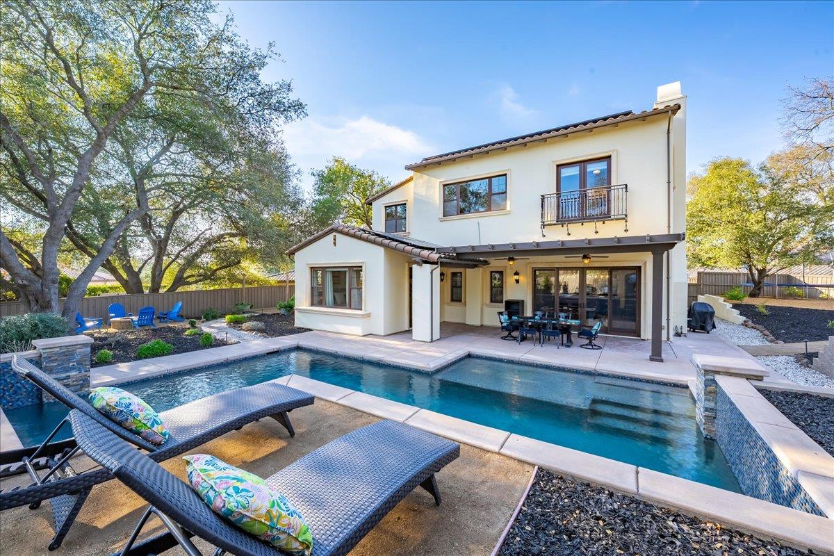 8143 Woodland Grove Pl.