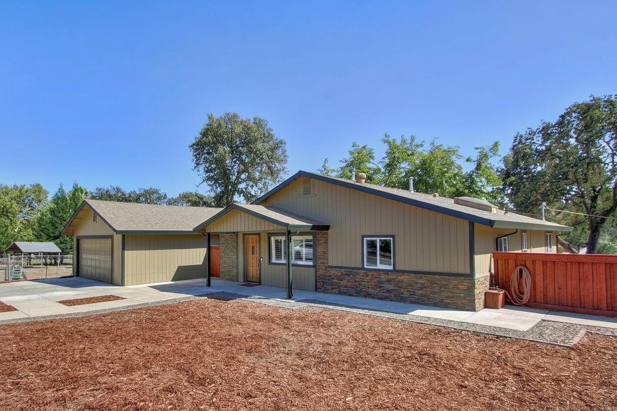 3840 Valle Vista Road
