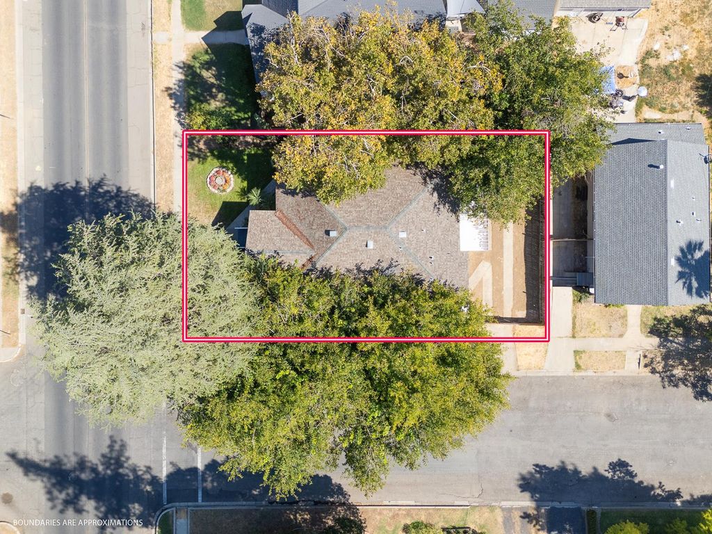 Photo of 1585 Sycamore Street, Gridley, CA 95948 (MLS # 225132814)
