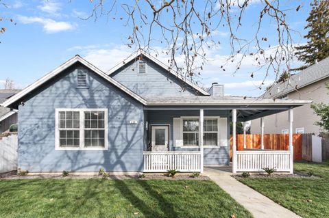 225 Creekside Way Winters CA 95694