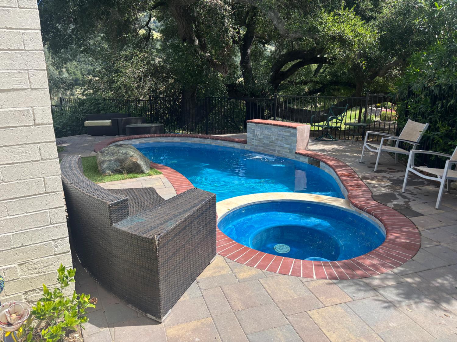 17220 Holiday Drive
