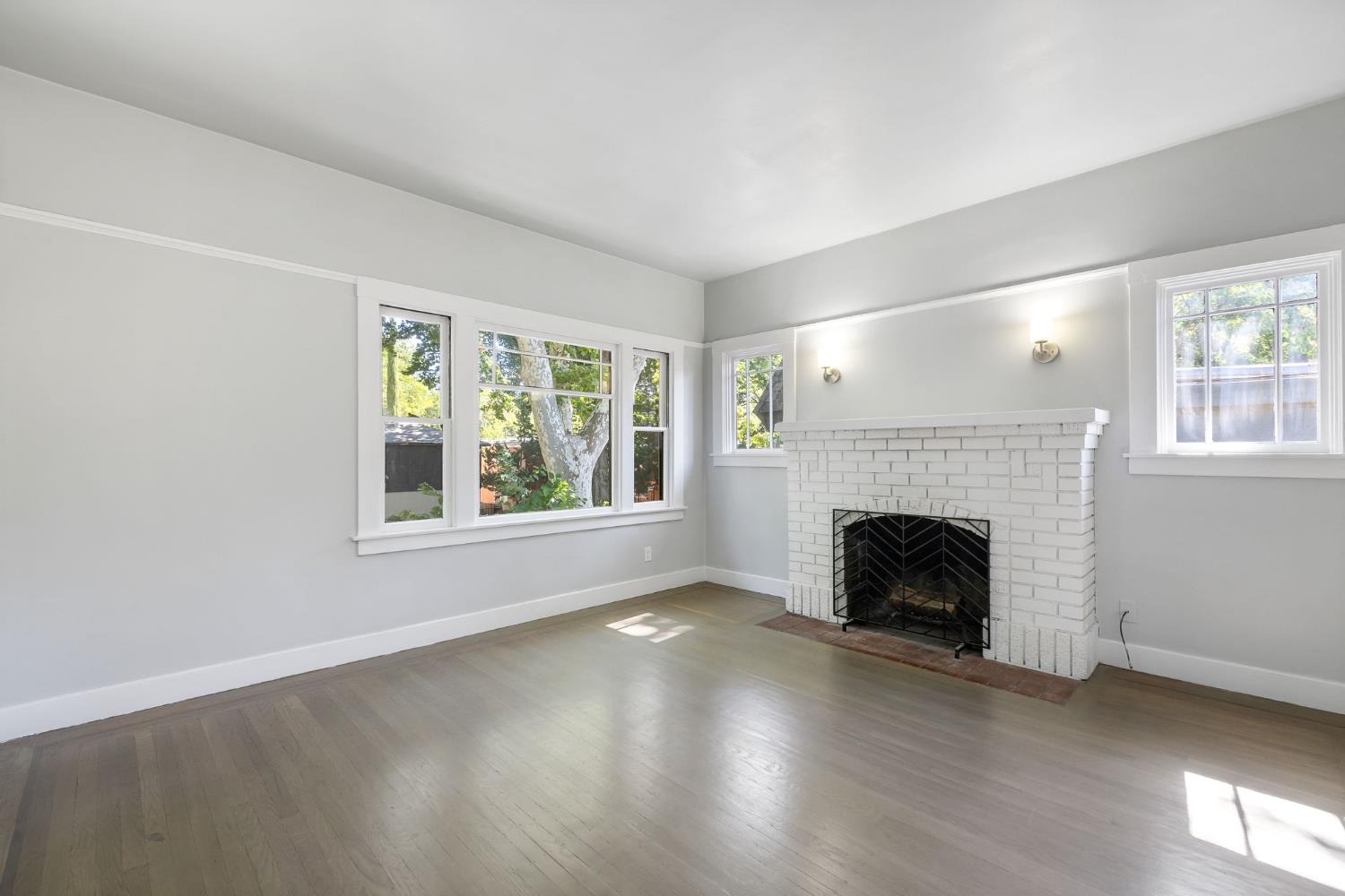 2400 F Street Street