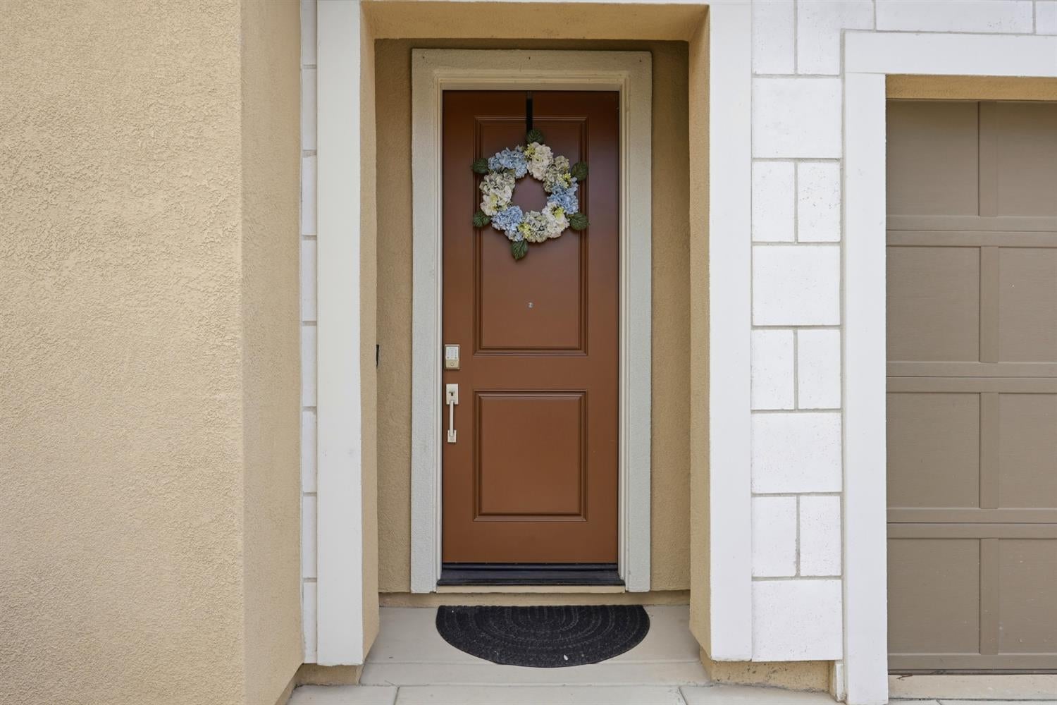 4340 Hummingbird Circle