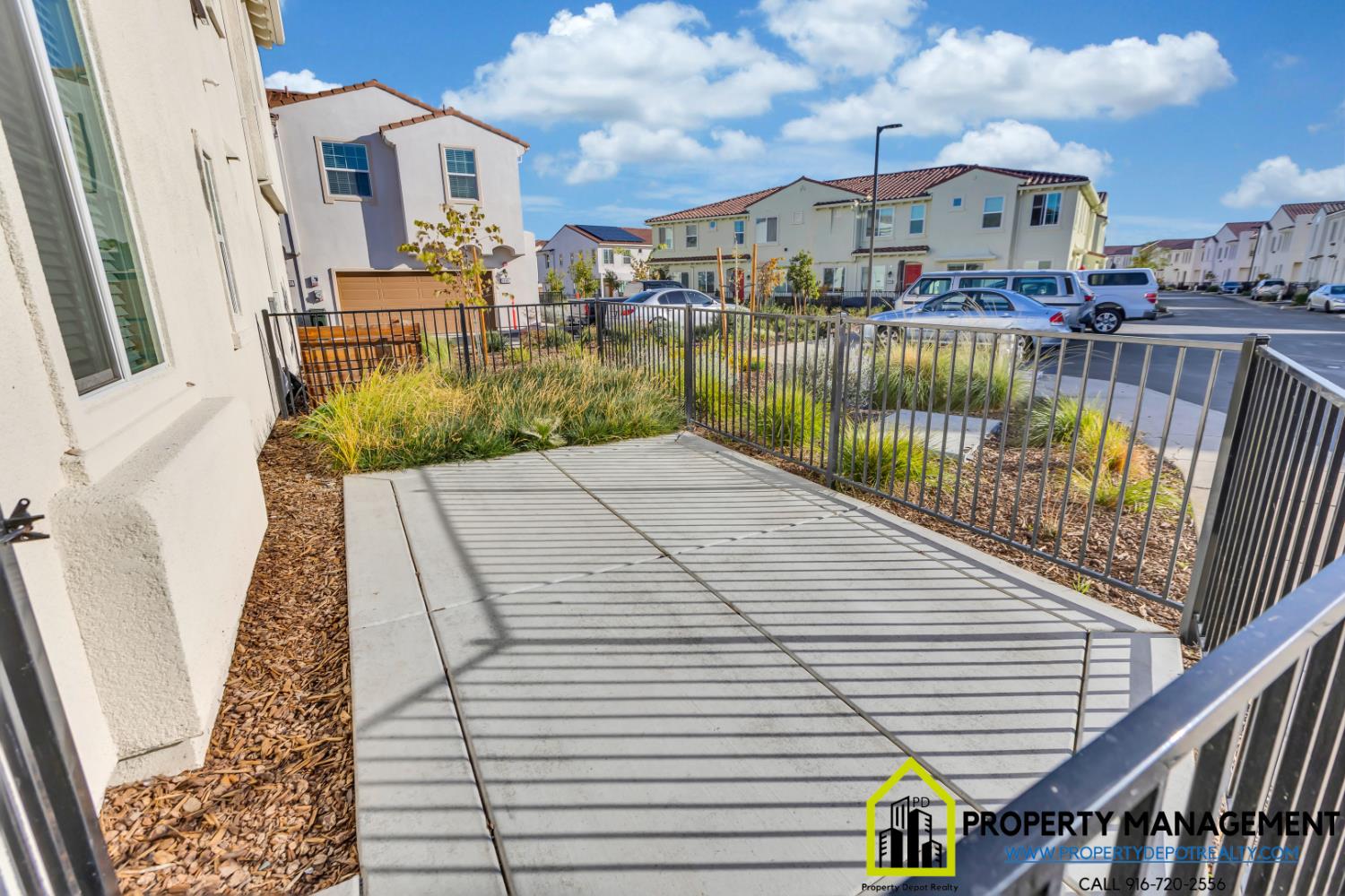 5301 E Commerce Way 54104