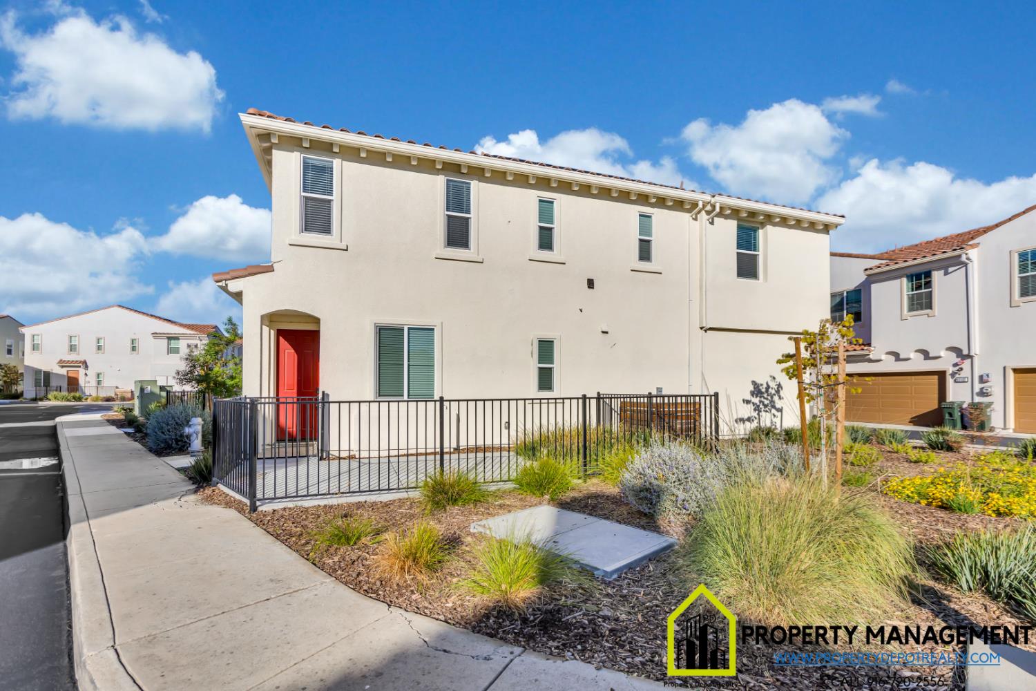 5301 E Commerce Way 54104