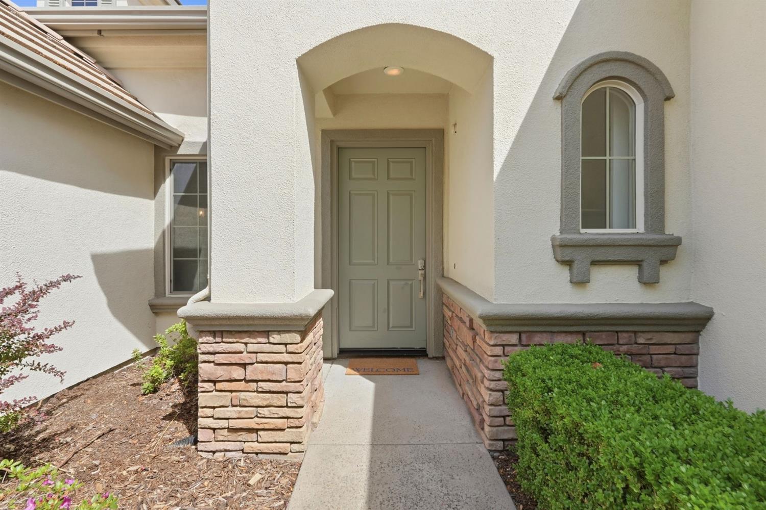 1359 W Terracina Drive