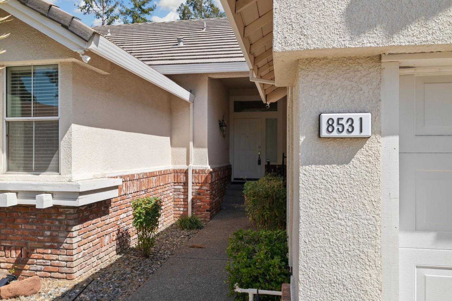 8531 Heather Cross Way