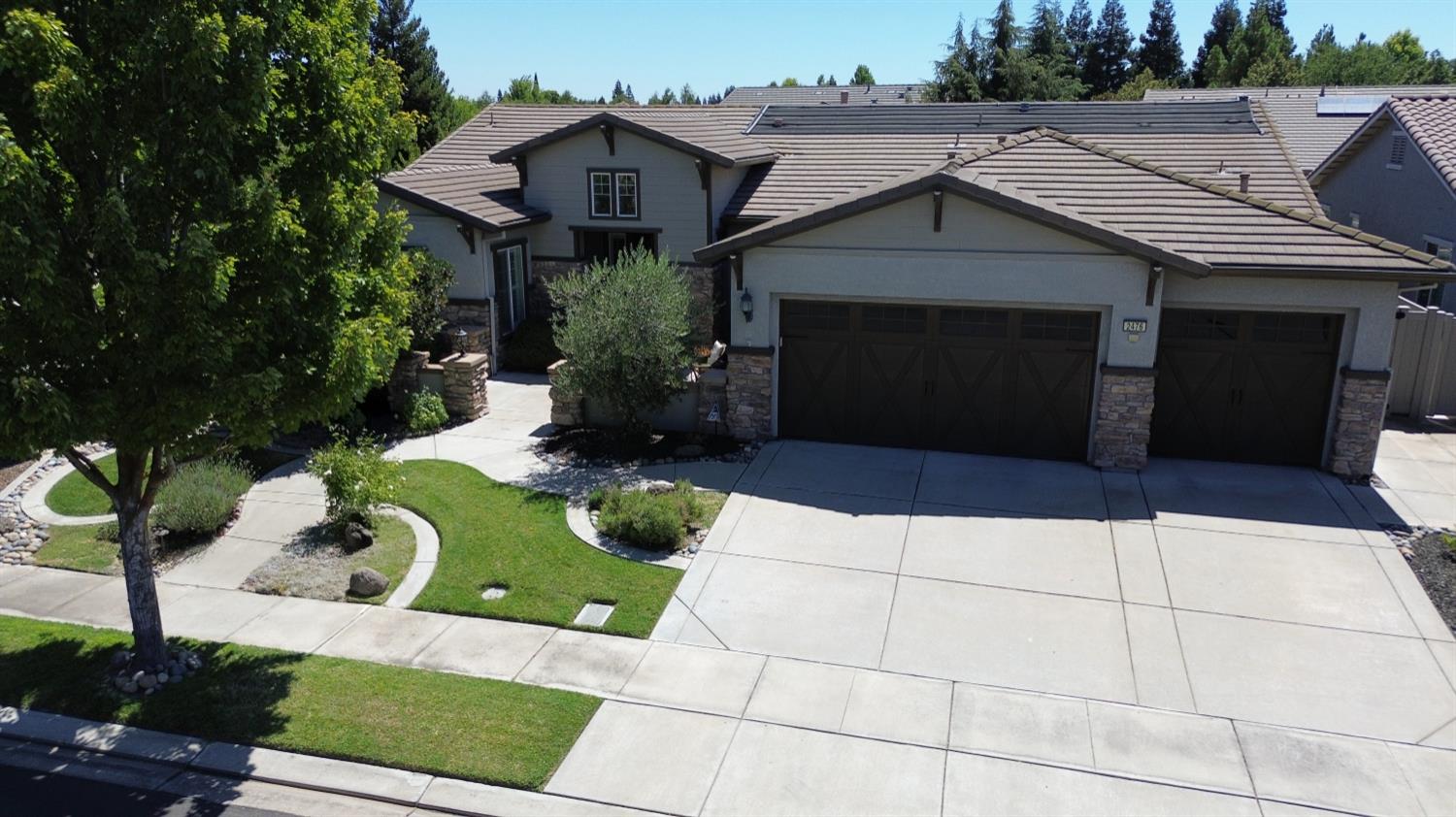 2476 Belle Glade Lane