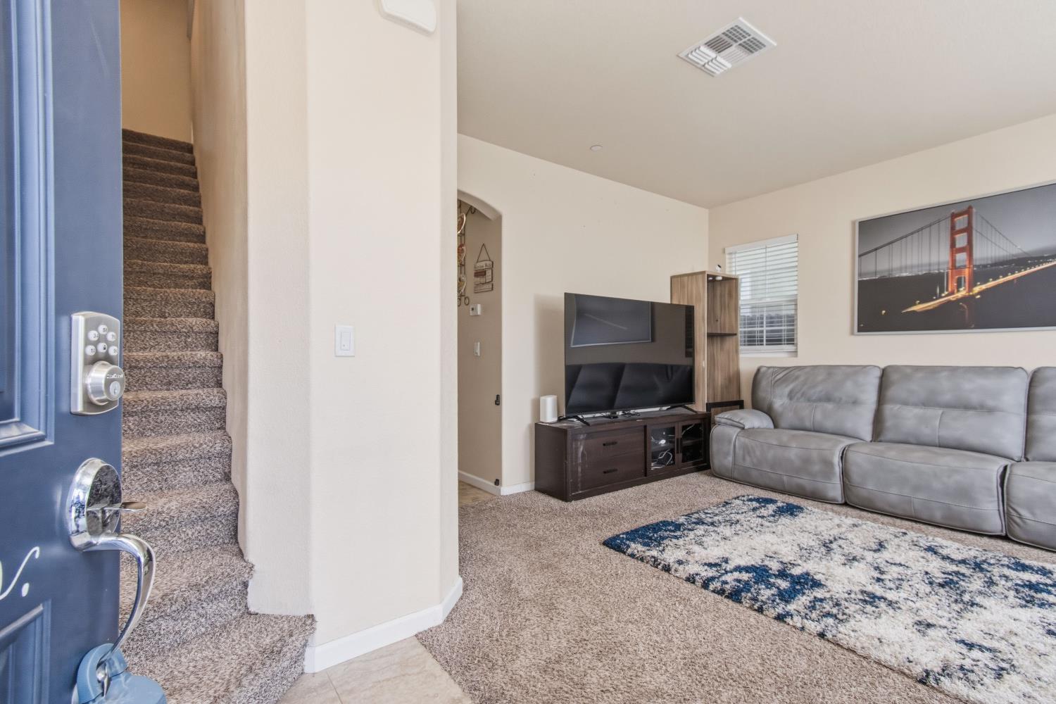 320 Bathbridge Lane