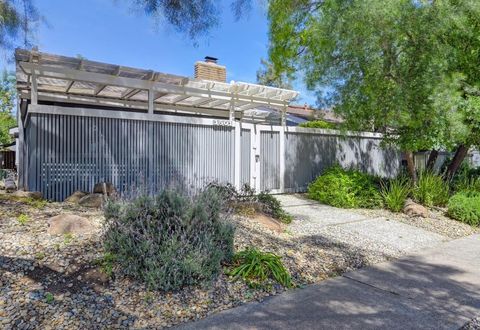 1501 Lake Boulevard Davis CA 95616