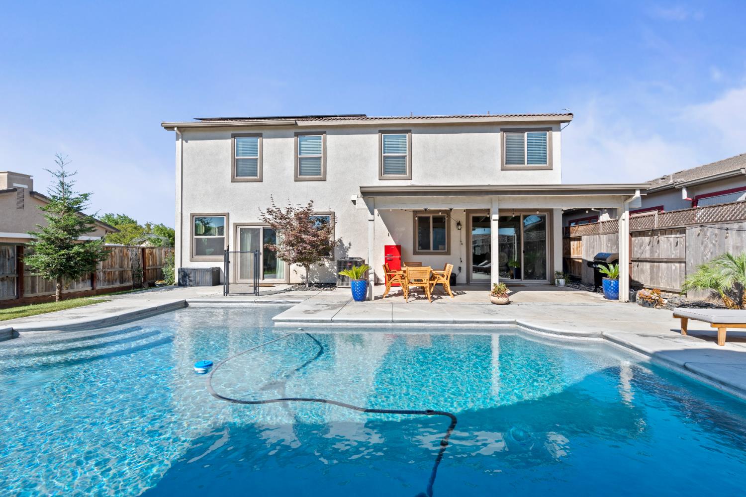 587 Bascule Drive