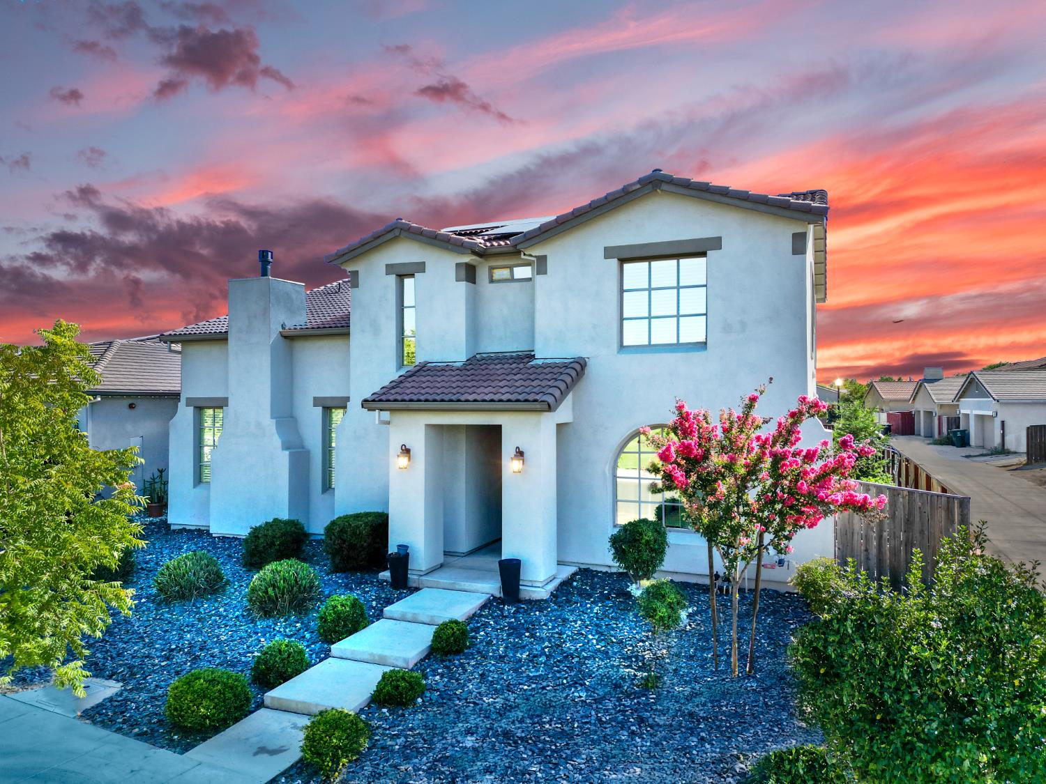 587 Bascule Drive