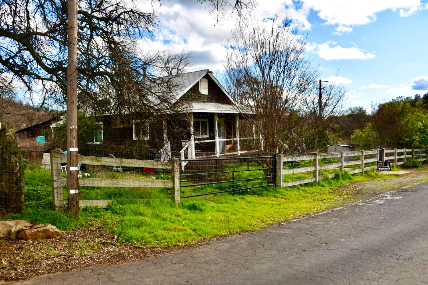 Listing image 1