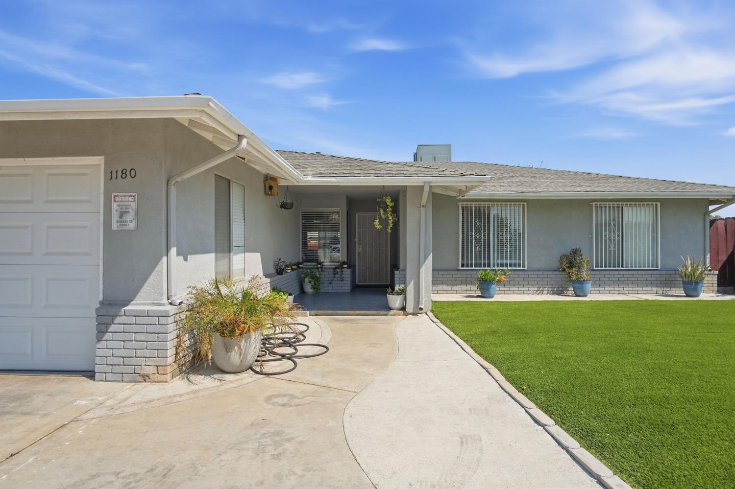 1180 Boxwood Way - Photo 4