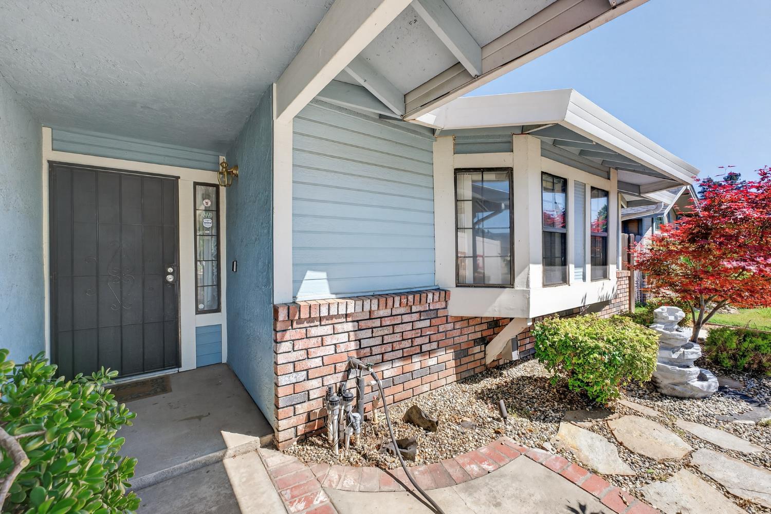 5309 Cottage Lane
