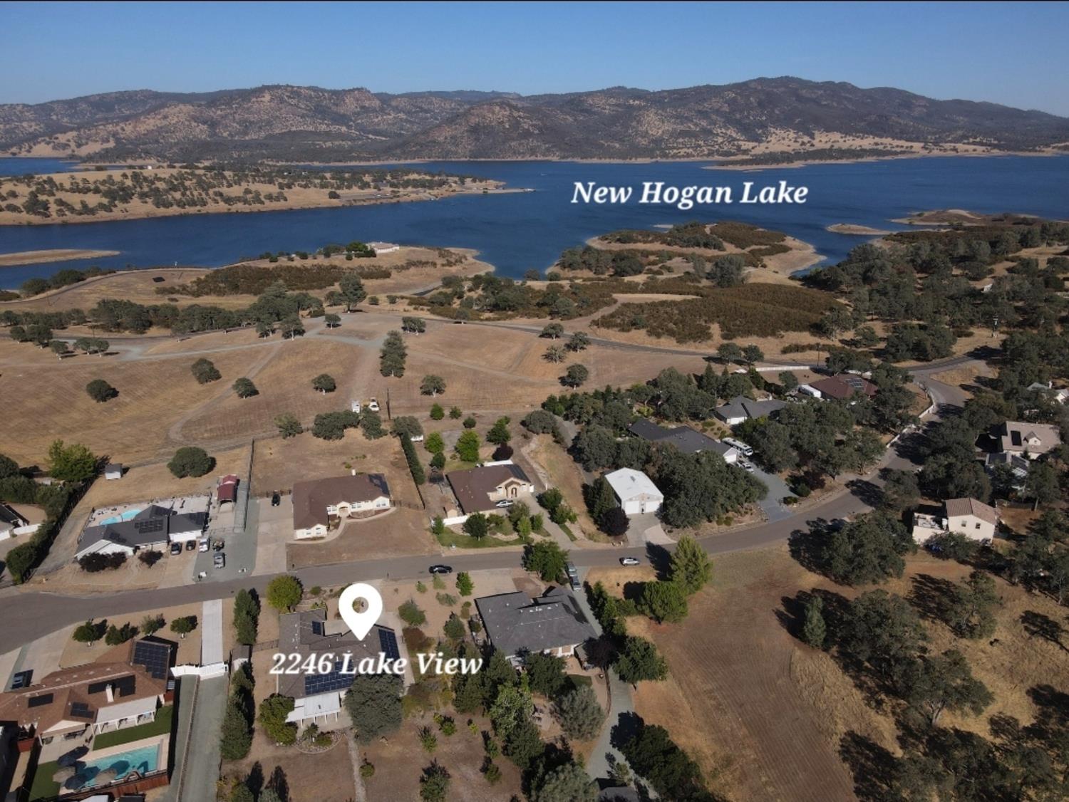 2246 Lakeview Circle