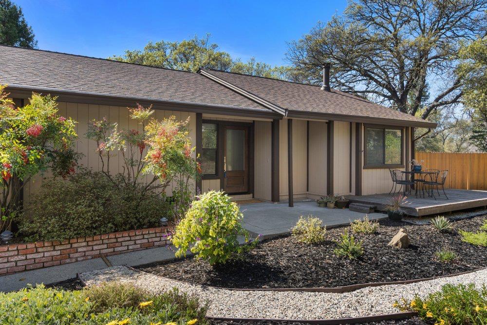 2780 Holly Hills Lane