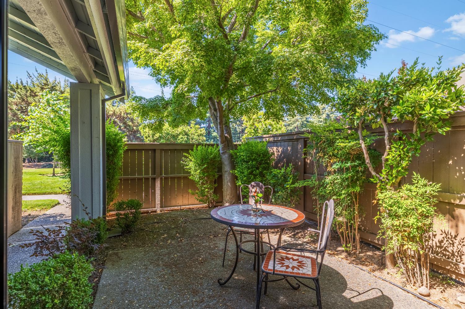 122 East Ranch