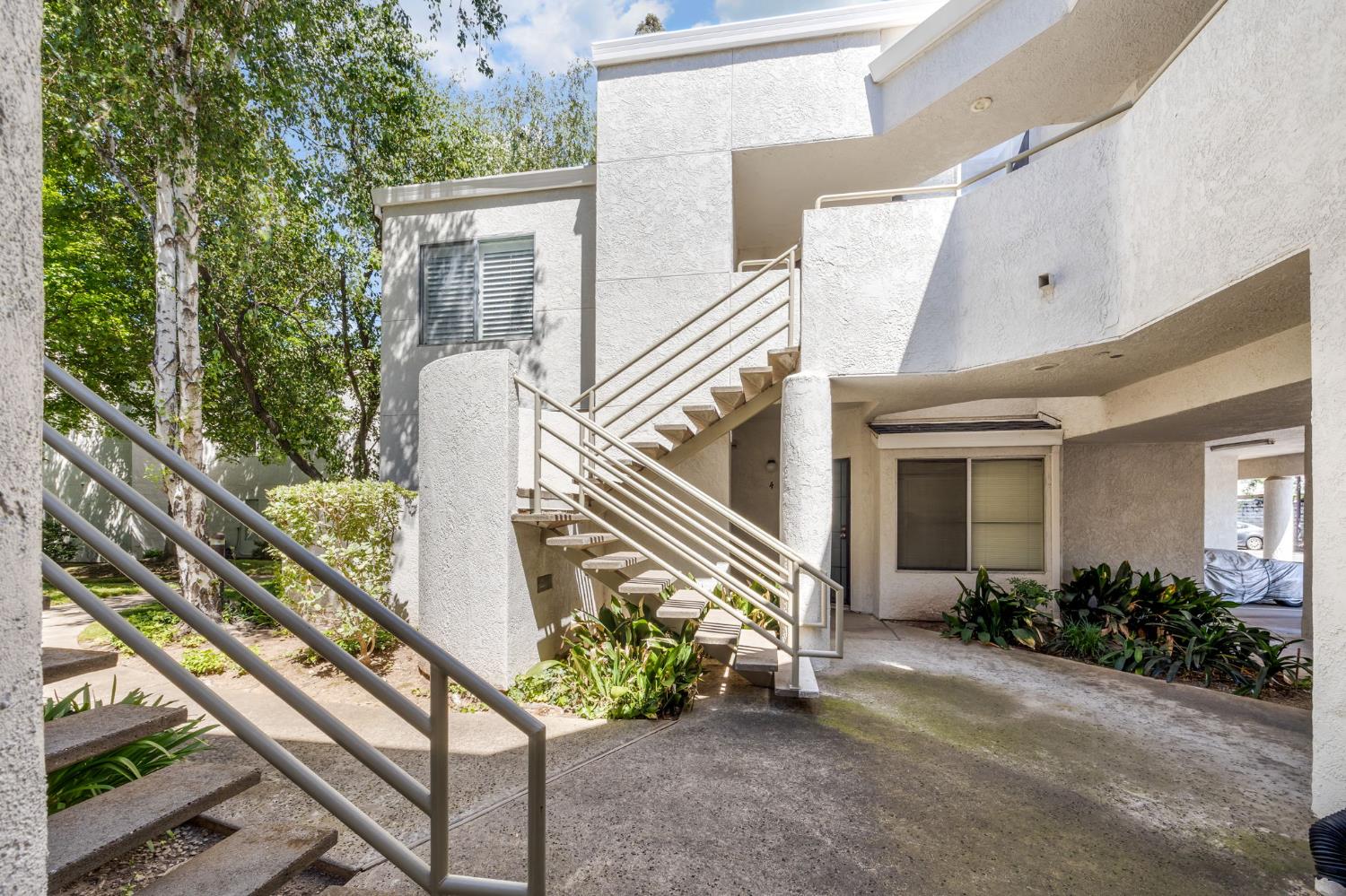 2501 Fulton Square Lane 5