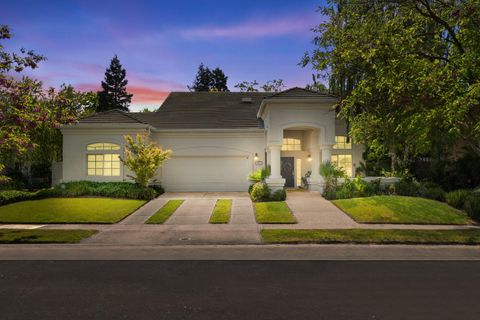 MLS: 225050913