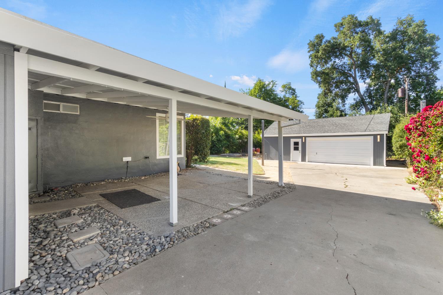 4937 Donovan Drive