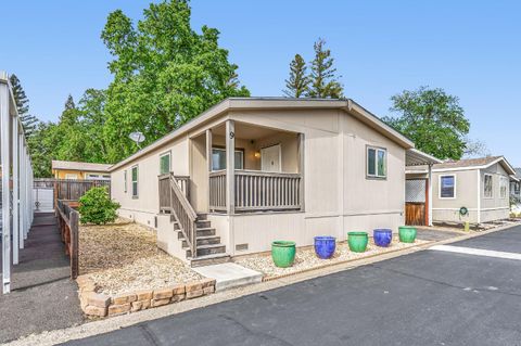 MLS: 225049273