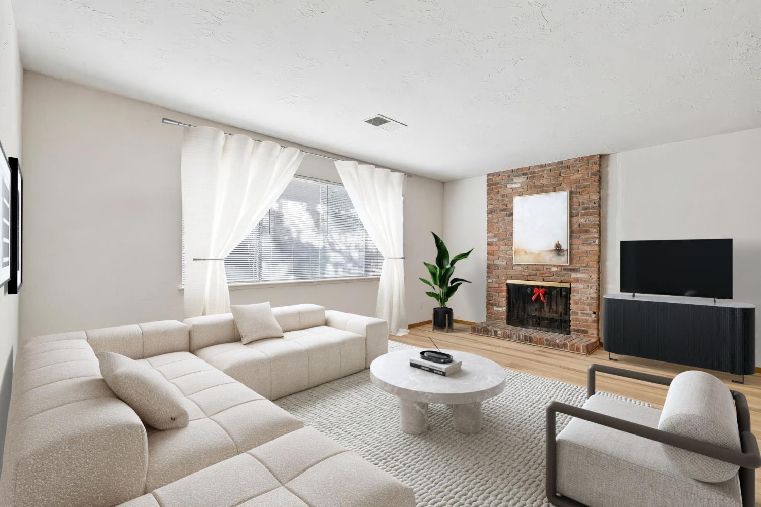 2903 Corona Drive