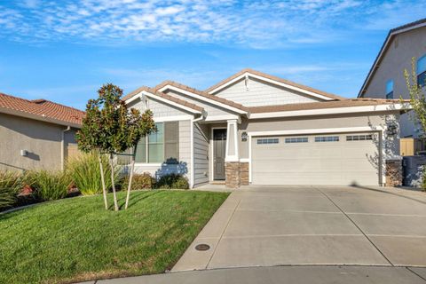 4306 Grand Prix Loop Rocklin CA 95677