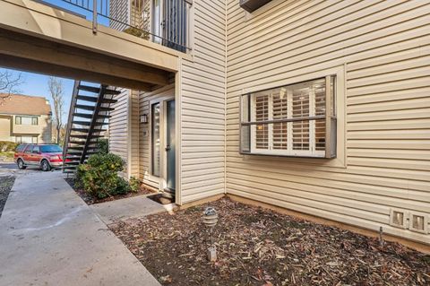 2280 Hurley Way 29 Sacramento CA 95825