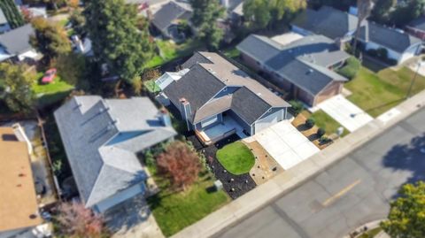 1923 Urbana Way Sacramento CA 95833