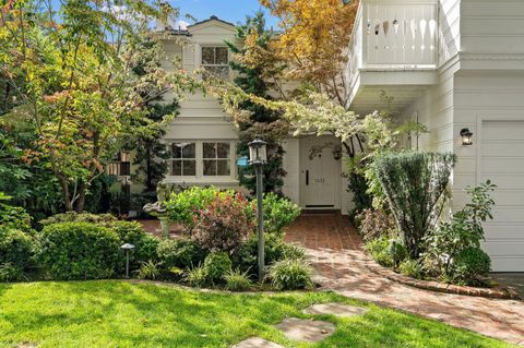 1432 Teneighth Way Sacramento CA 95818