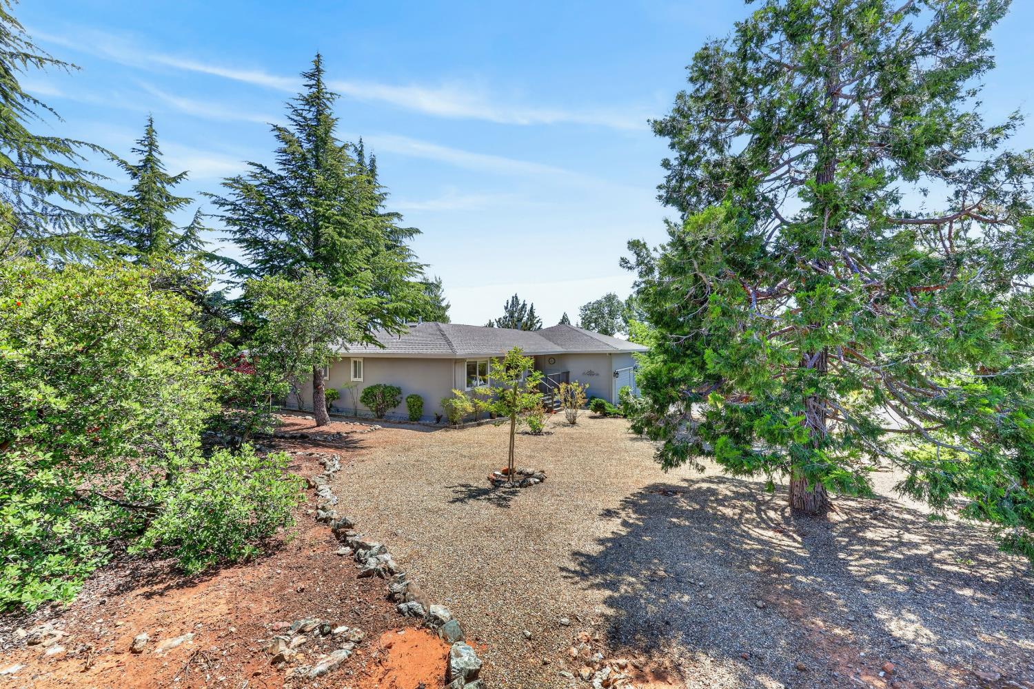 3432 Fernbrook Court