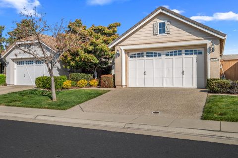 7430 Chatsworth Cir, Elk Grove, CA 95757 - #: 225028164