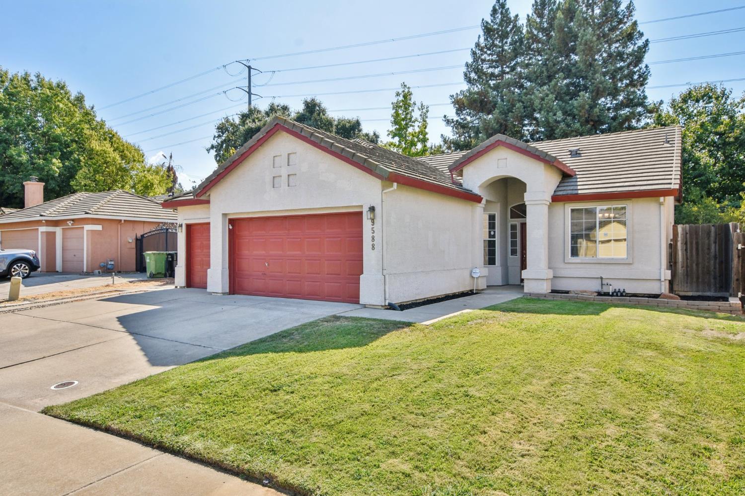 9588 Castlecave Court