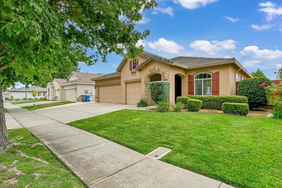 3364 Monroe Drive