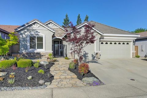 MLS: 225050095