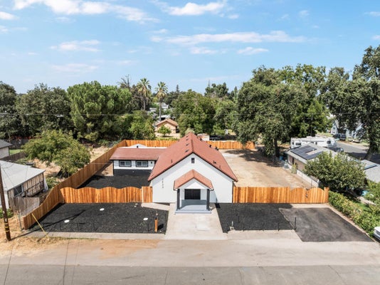 2433 DATE ST, LIVE OAK, CA 95953 - Image c4b4de7bfd539b5f7a6cff4edb3c004b/932549145