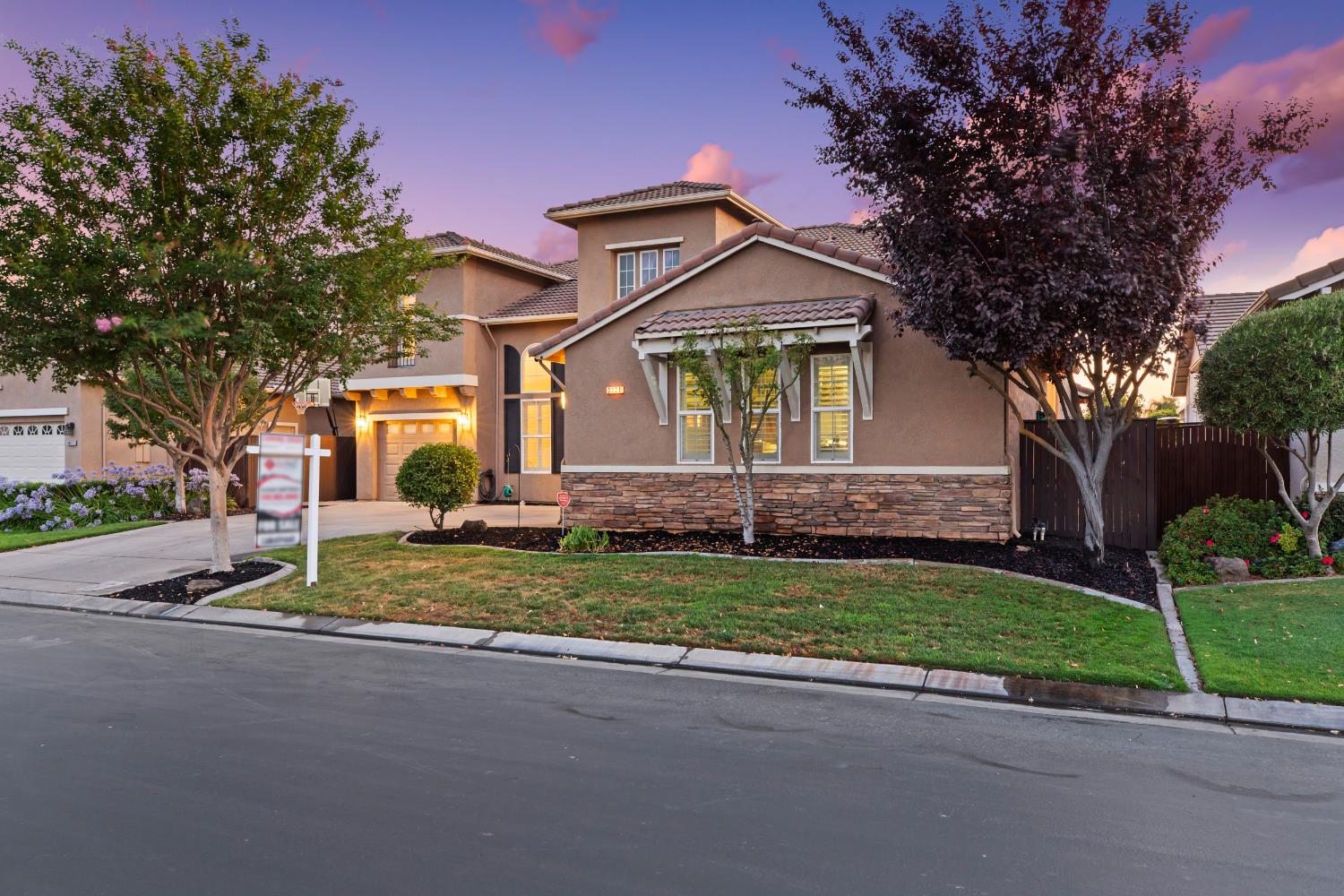3021 Edgeview Drive