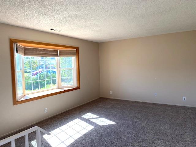 2985 Redwood Drive
