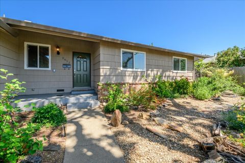 MLS: 225046273