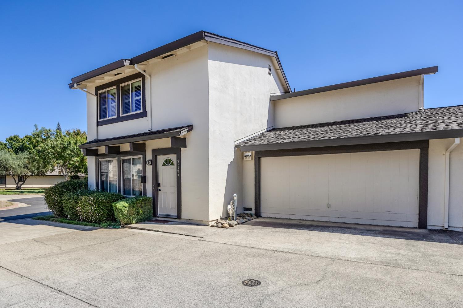 2206 Kimwood Lane