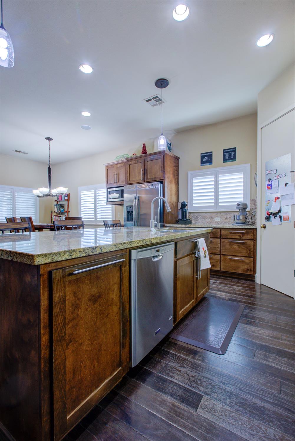 Modesto, California 95355, United States, 4 Bedrooms Bedrooms, ,3 BathroomsBathrooms,Residential,Active,79888