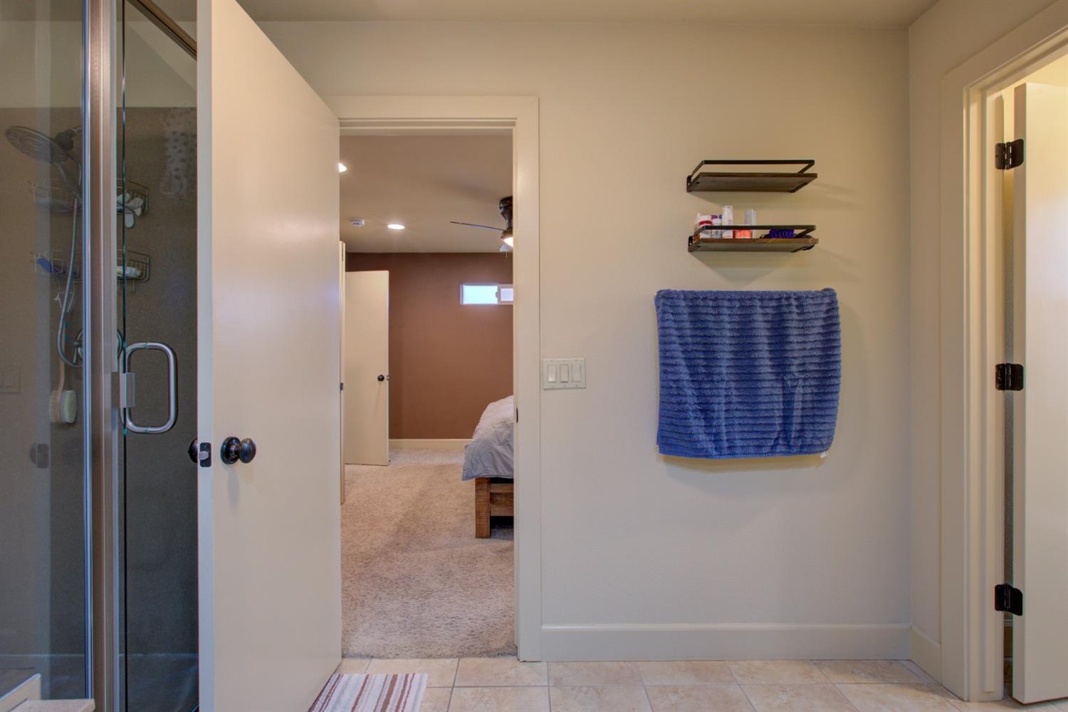 Modesto, California 95355, United States, 4 Bedrooms Bedrooms, ,3 BathroomsBathrooms,Residential,Active,79888