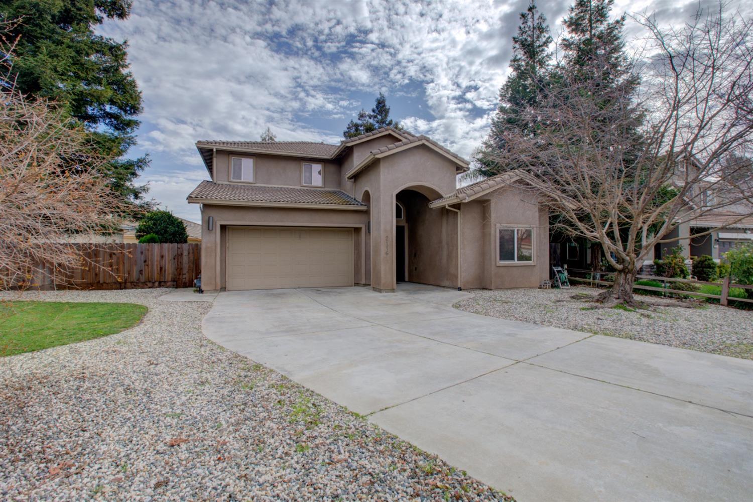 Modesto, California 95355, United States, 4 Bedrooms Bedrooms, ,3 BathroomsBathrooms,Residential,Active,79888