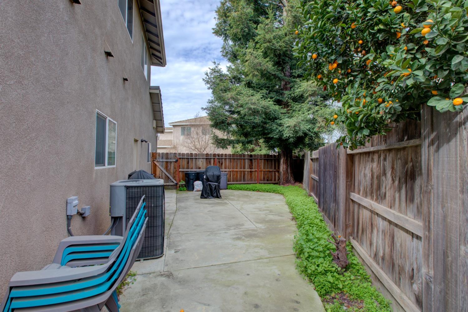 Modesto, California 95355, United States, 4 Bedrooms Bedrooms, ,3 BathroomsBathrooms,Residential,Active,79888