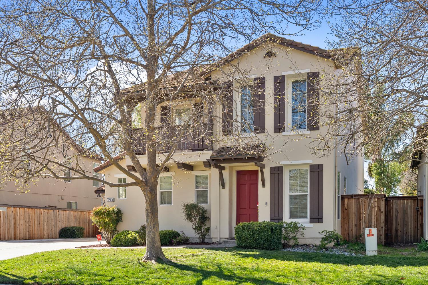 5960 Park Village Street