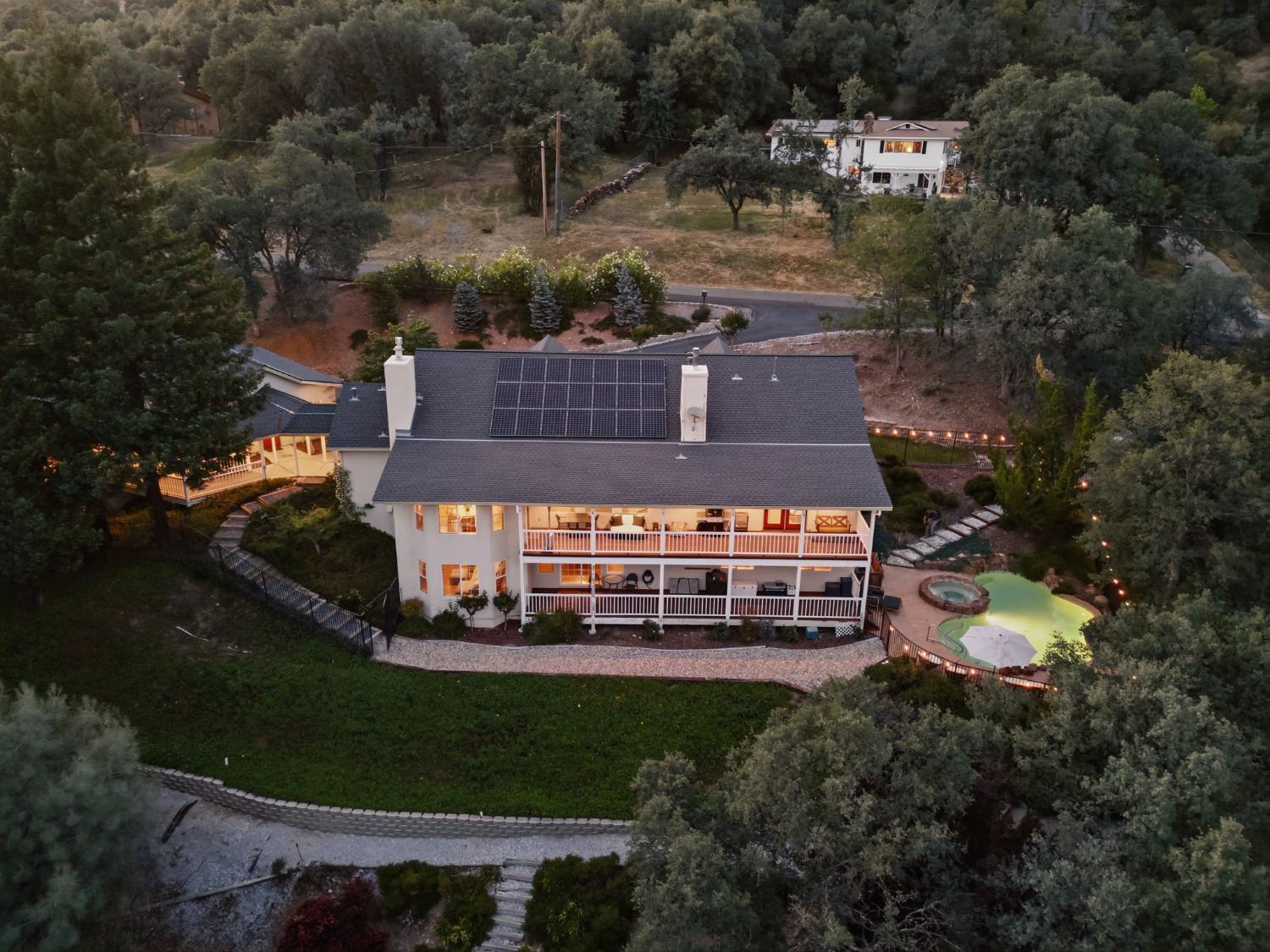 3291 Texas Hill Road